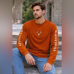 Legendary Whitetails Men’s L LS Crewneck T Shirt Rust Skull Logo Camo Sides